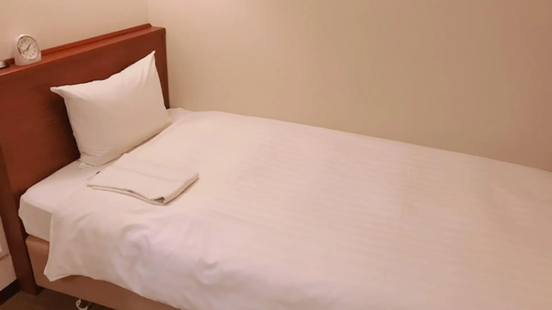 Smile Hotel Namba Osaka 3*,